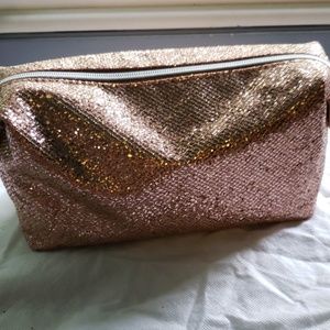 Mystery bag!!! 30 sample and full size items